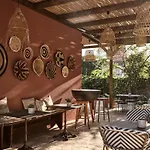 Anemelia Retreat - Explore & Recharge Apartahotel Laganas