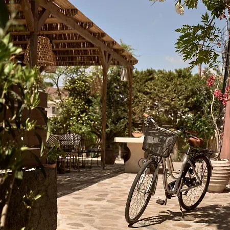 Anemelia Retreat - Explore & Recharge Apartmanhotel 4*