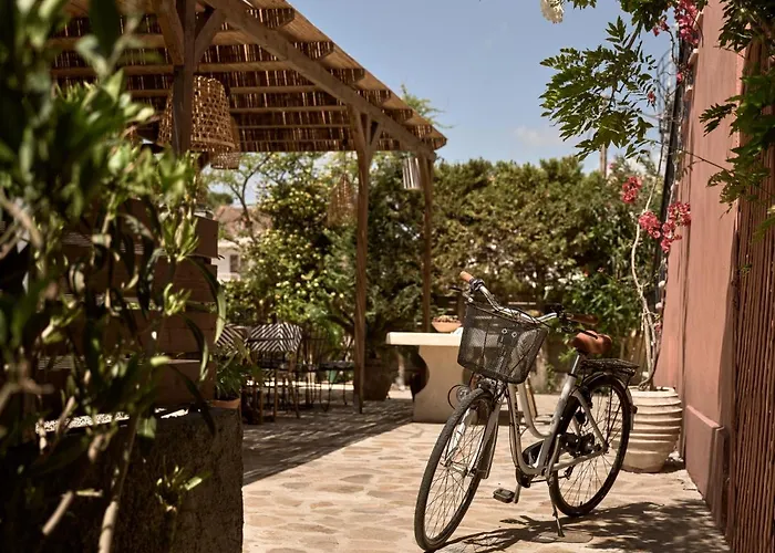 Anemelia Retreat - Explore & Recharge شقة فندقية 4*