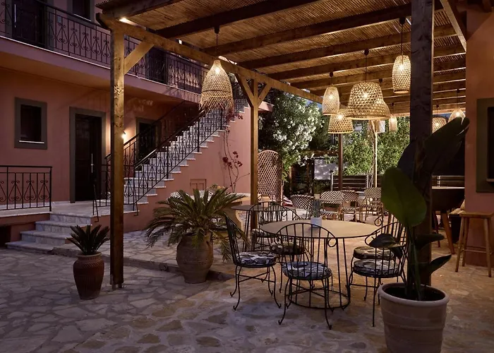 Anemelia Retreat - Explore & Recharge 4* لاغاناس