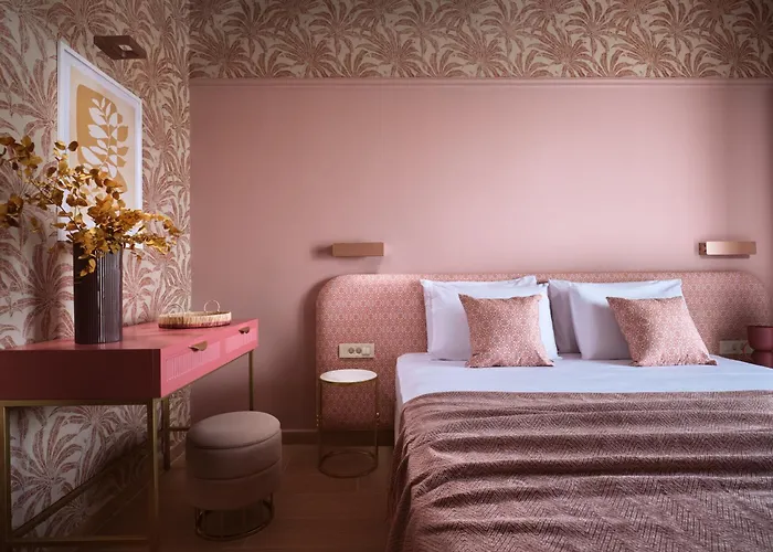 Anemelia Retreat - Explore & Recharge شقة فندقية 4*