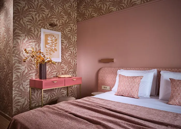 Anemelia Retreat - Explore & Recharge شقة فندقية 4*